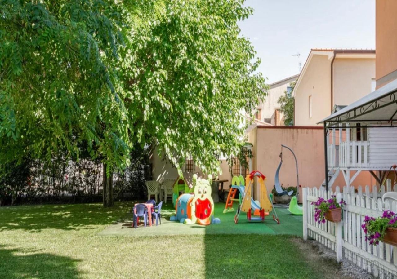 La Meria Di Maria La Terrazza Marina di Grosseto Kültér fotó